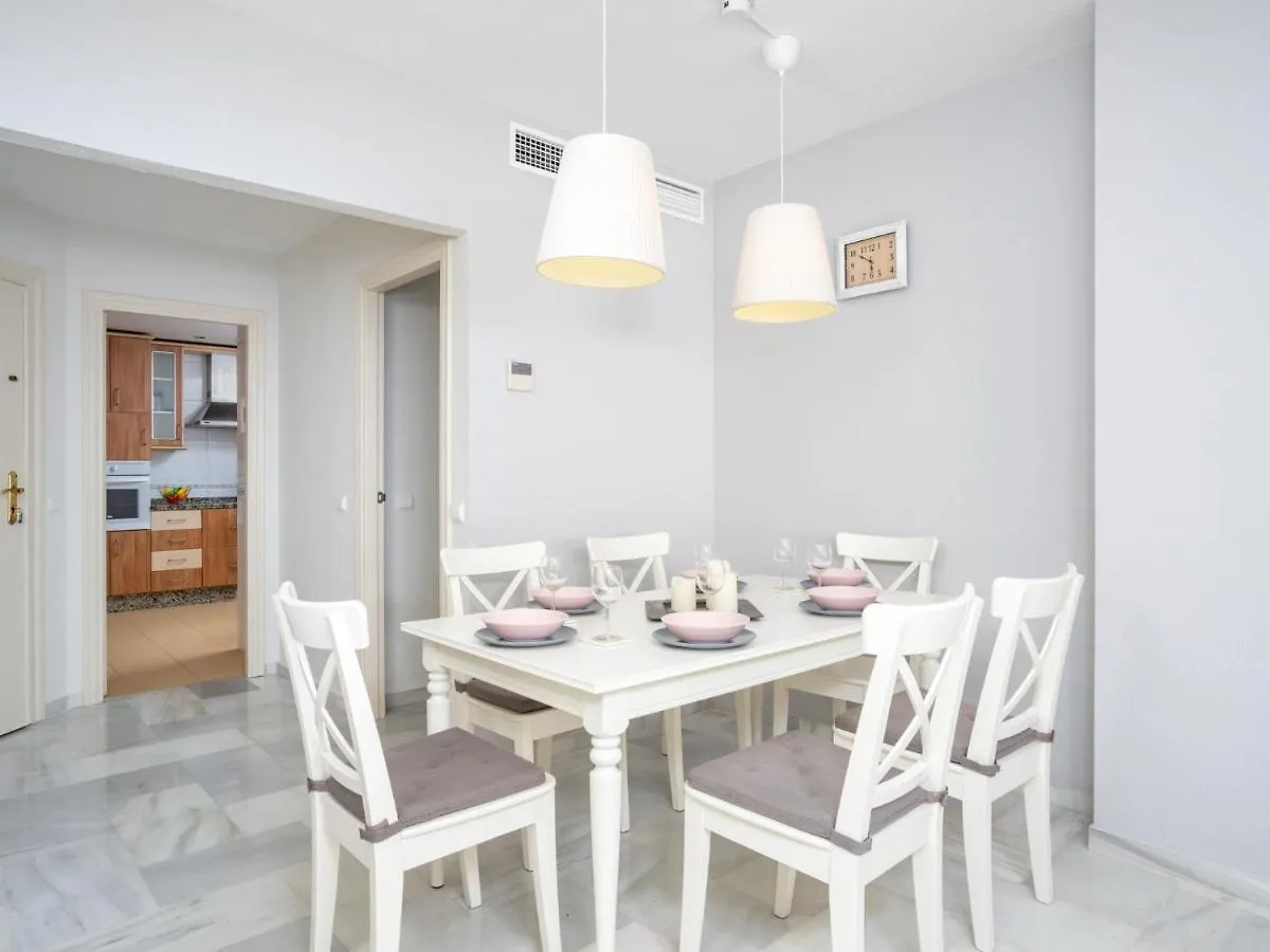 Apartment Loma Del Colegial 토레몰리노스